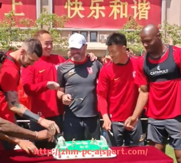 爱体育-世俱杯历年比赛密集程度统计与赛程安排对比分析